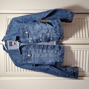 Place (girls 14) Great condition jean jacket, no pockets